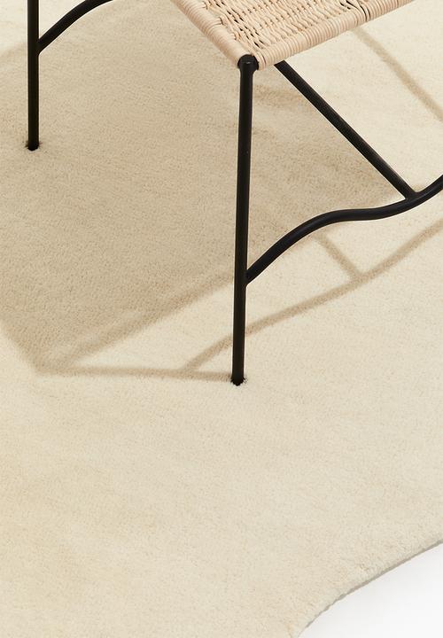 H&M - Tufted wool rug - light beige