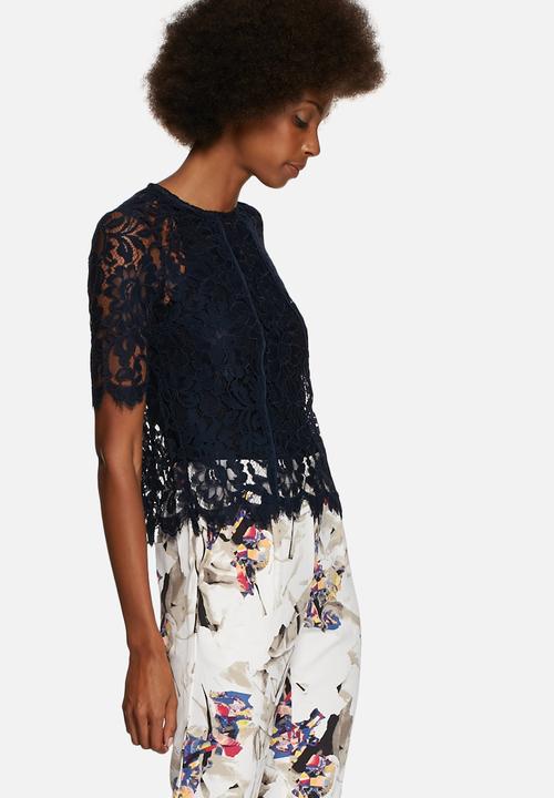 Y.A.S - Flay Lace Tee