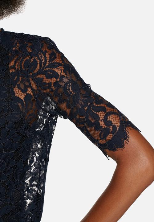Y.A.S - Flay Lace Tee