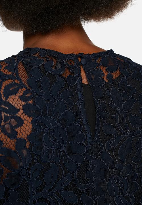Y.A.S - Flay Lace Tee