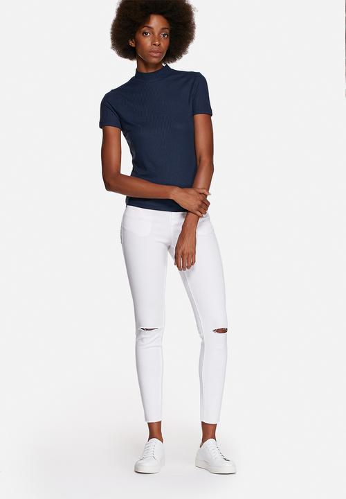 Noisy May - Champ Ribbed Top