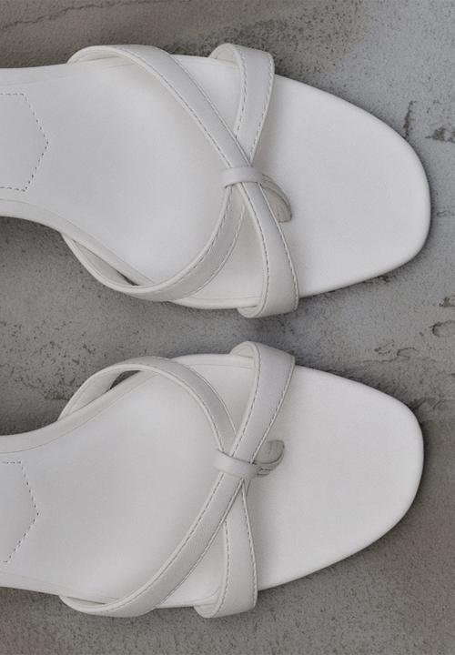 MANGO - Plane midi heel - white