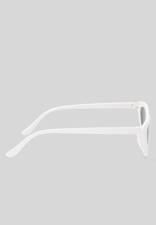 Pop Candy - Cat eye sunglasses - white
