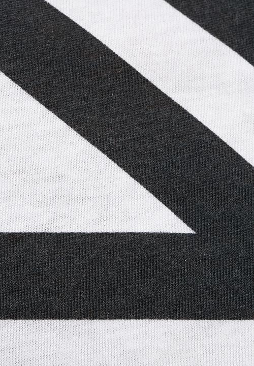 PUMA - Jailbird Tee