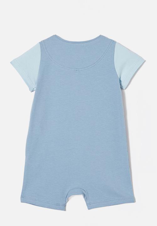 Cotton On - The short sleeve zip romper license - lcn dis dusty blue/mickey and friends stack