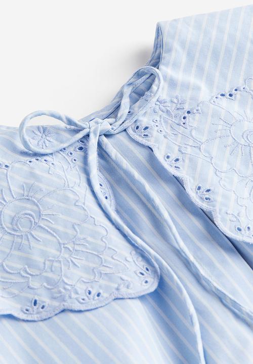 H&M - Broderie anglaise-detail poplin blouse - light blue striped