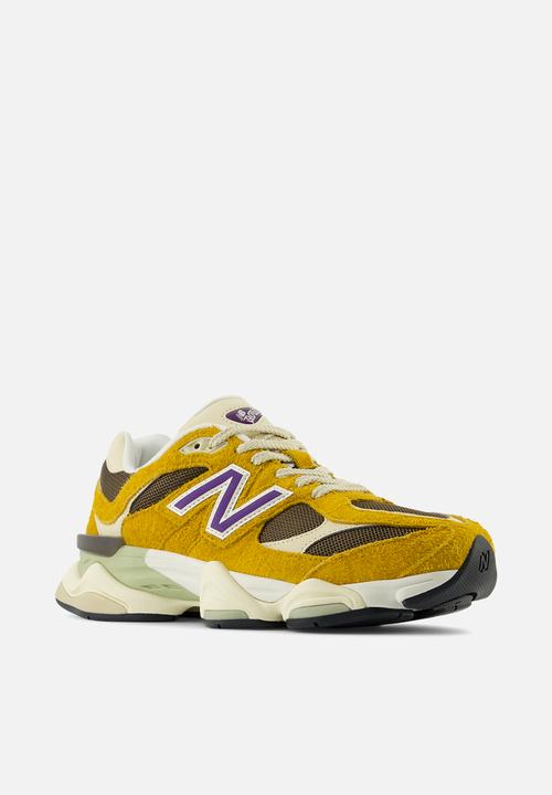 New Balance  - 9060