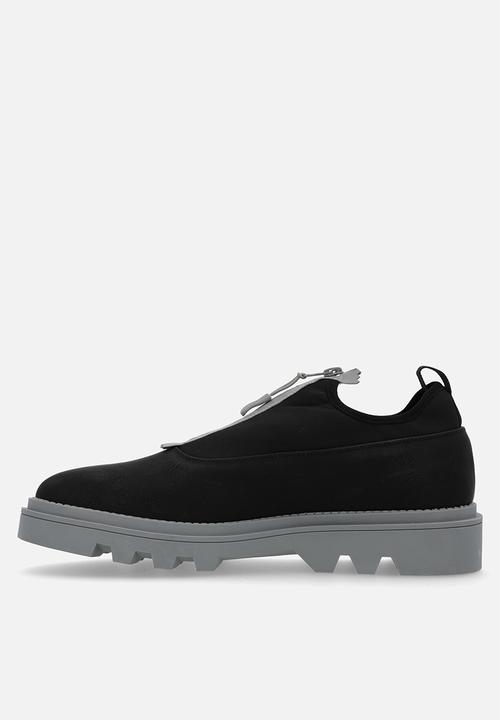 MAZERATA - Vinchey 33 - Black
