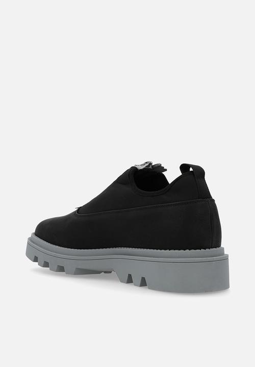 MAZERATA - Vinchey 33 - Black