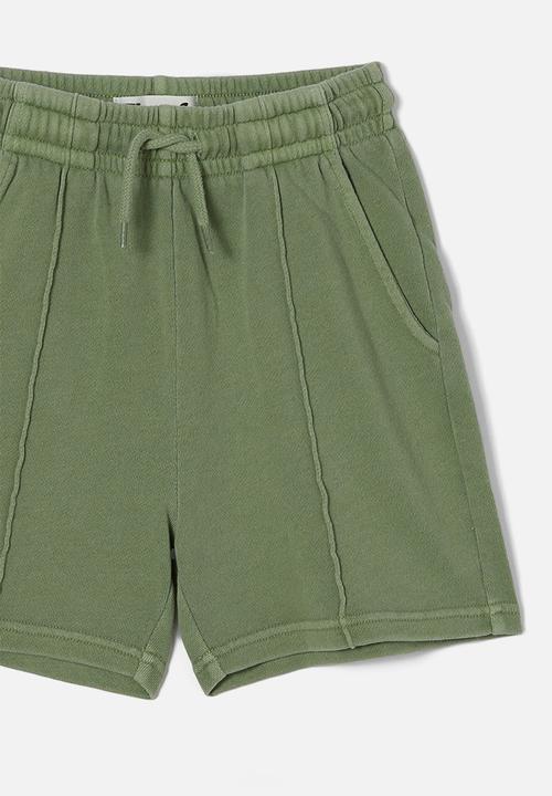 Cotton On - Henry slouch short - deep sage garment dye
