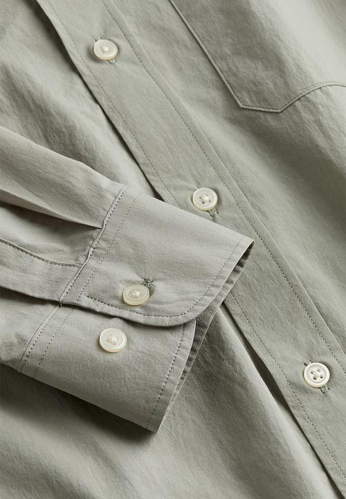 H&M - Regular fit shirt - sage green