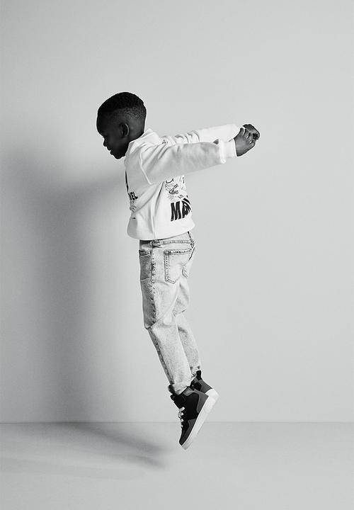 H&M - Oversized printed sweatshirt - white & spider-man