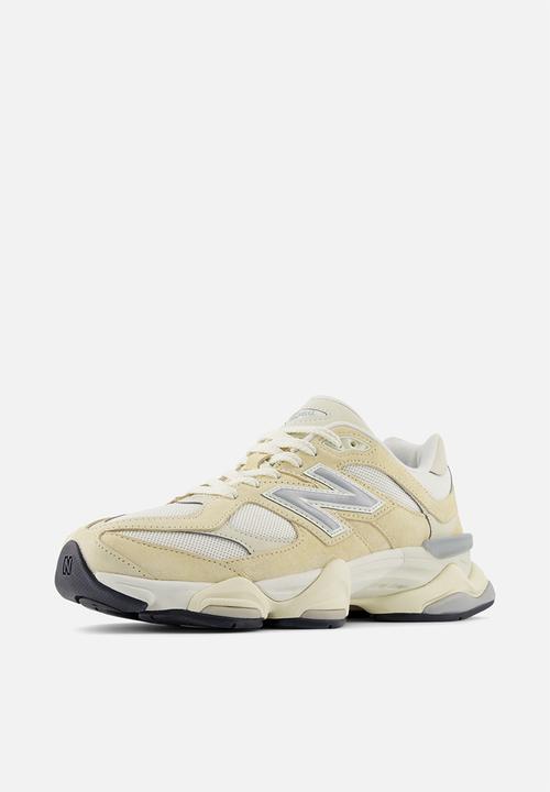 New Balance  - 9060