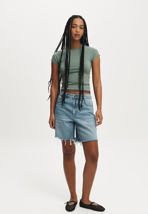 Cotton On - Relaxed Denim Short - Breeze Blue Worn