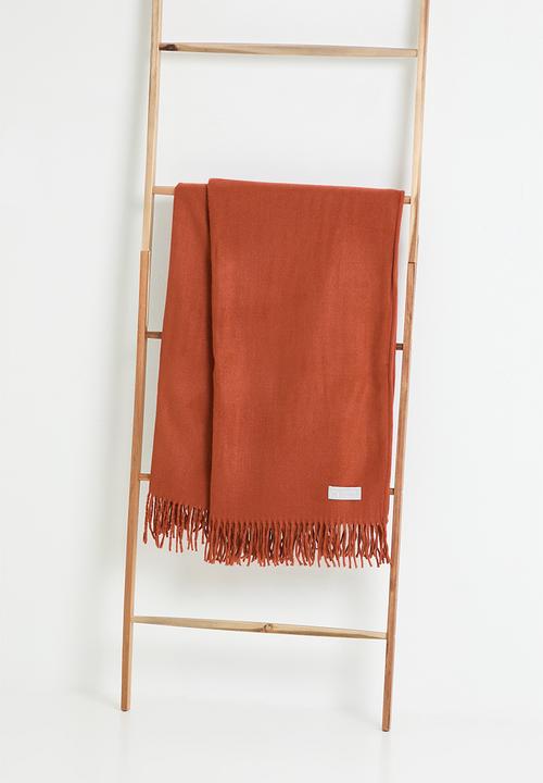 Haven & Earth  - Melody Plain Throw - Cinnabar