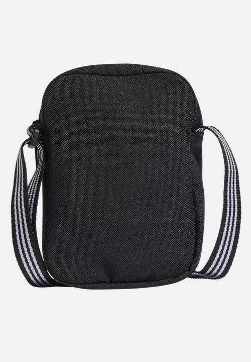 adidas Originals - Adicolor Classic Festival Bag