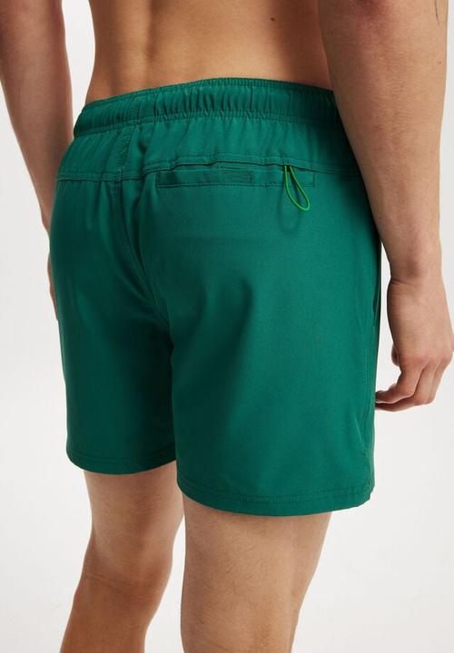 Cotton On - Stretch swim short - evergreen