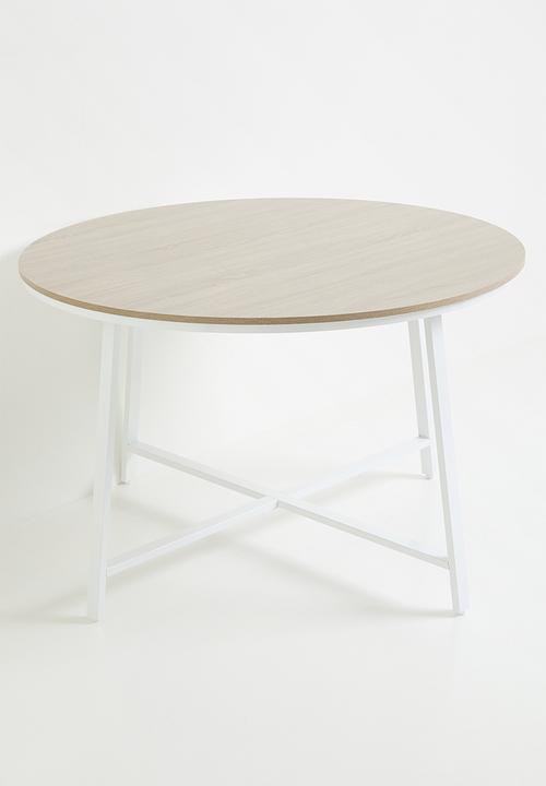 Sixth Floor - Nimbus dining table - natural & white