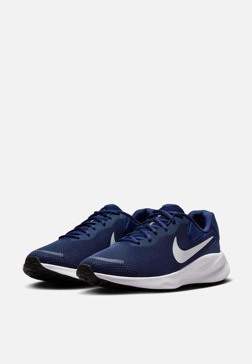Nike - Nike Revolution 7
