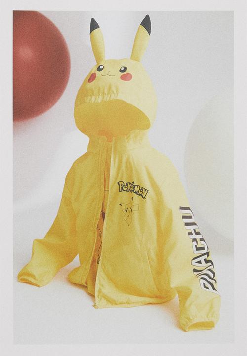 H&M - Printed windbreaker - bright yellow pokémon