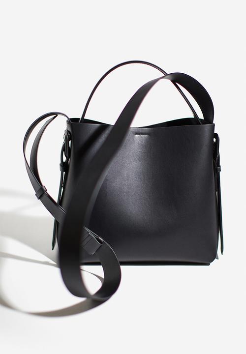 H&M - Crossbody bag - black
