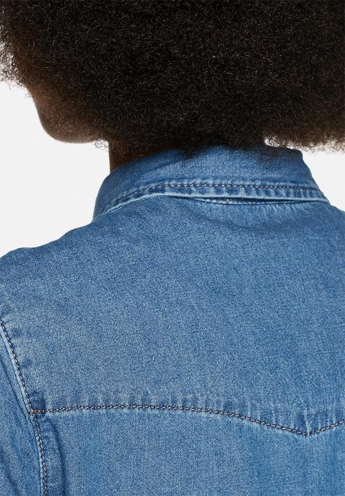 Glamorous - Fitted Denim Shirt