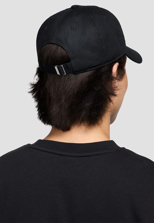 Nike - Nike Club
