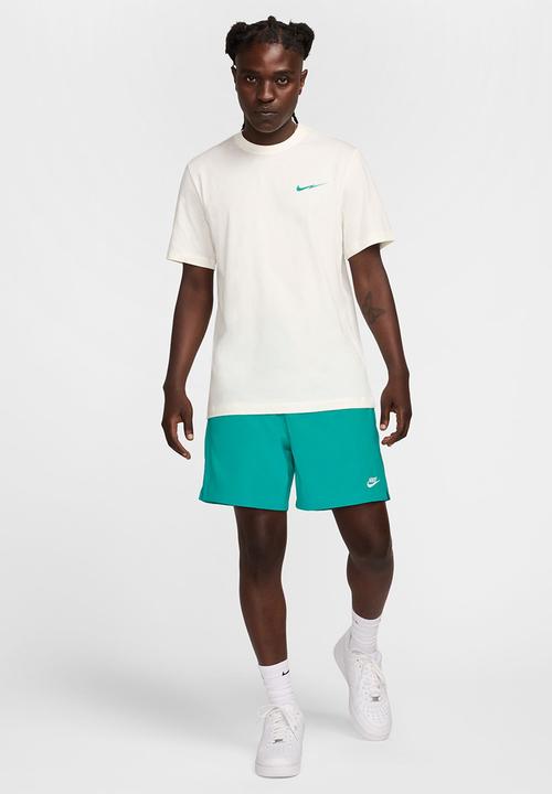 Nike - Nike Sportswear Club Tee - sail