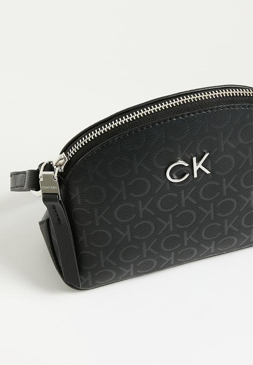Calvin Klein - Ck daily small dome epi mono - black epi mono