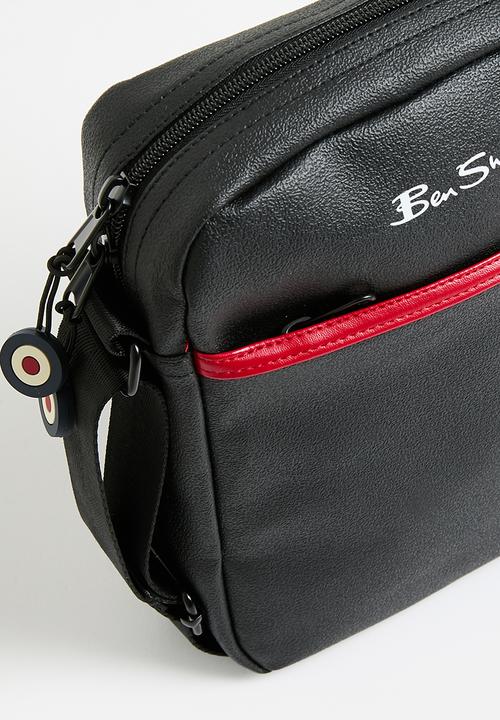 Ben Sherman - Cross Body Bag - Black