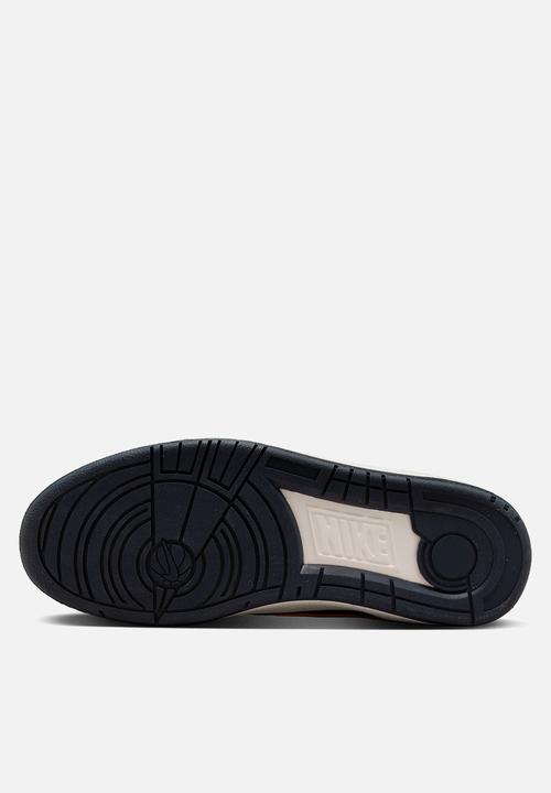Nike - Full Force Low