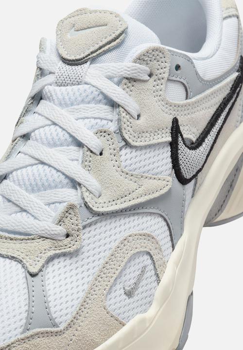 Nike - AL8