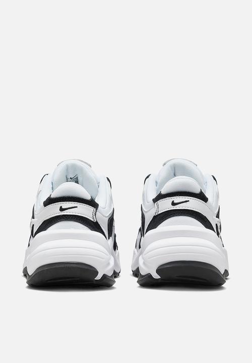Nike - AL8
