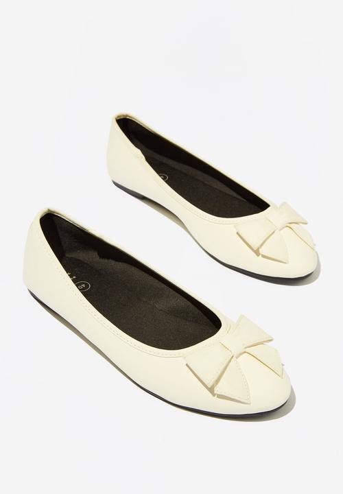 Cotton On - Emma bow ballerina - vanilla smooth