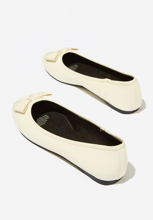 Cotton On - Emma bow ballerina - vanilla smooth