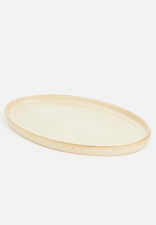 Sixth Floor - Lines serving platter - Natural
