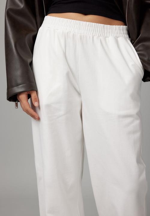 Factorie - Wide Leg Trackpant - Vintage White