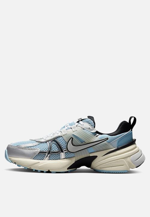 Nike - V2K RUN