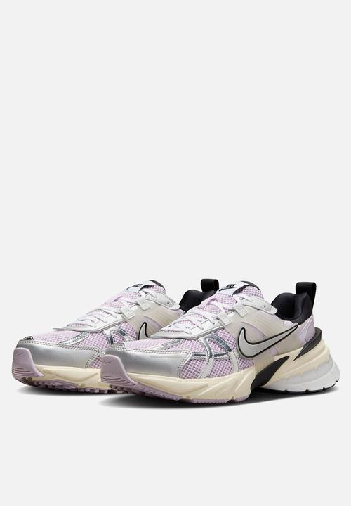 Nike - V2K RUN