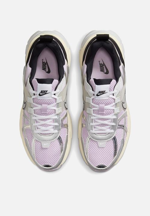 Nike - V2K RUN