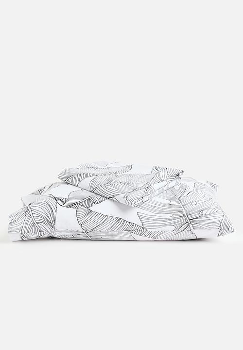 Sixth Floor - Linear duvet cover set - floral