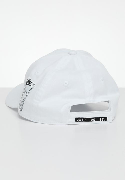 Nike - Nan label mashup club cap - white