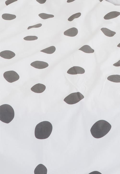 Zana x Superbalist - Dots Duvet Cover 