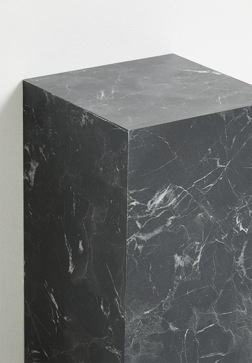 Me&Co - Onyx Plinth- Faux Black marble 