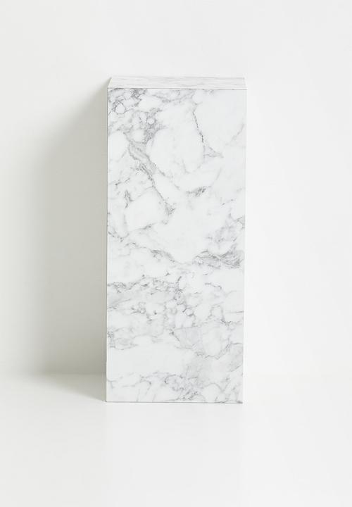 Me&Co - Bagnara Plinth- Faux white marble 