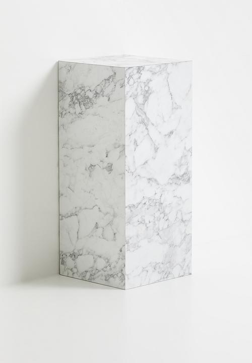 Me&Co - Bagnara Plinth- Faux white marble 