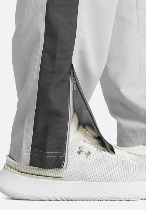 Under Armour - UA Vital Woven Pants - grey