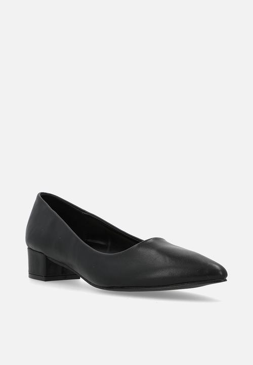 Madison® - Bernadette slingback heel - black