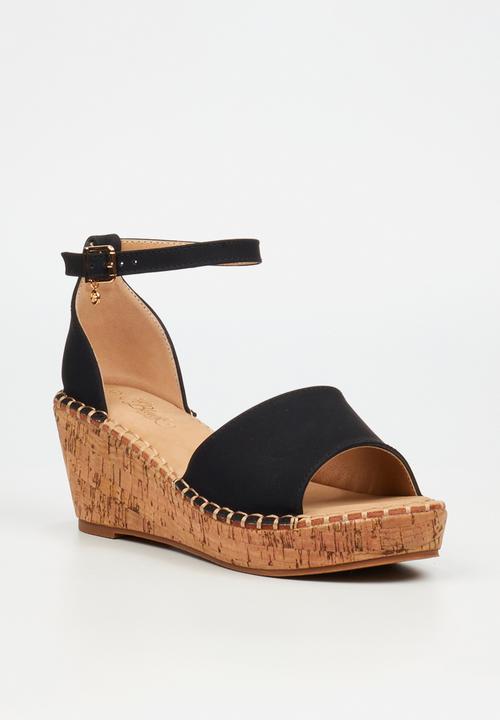 Miss Black - Jayda 5 wedge - black
