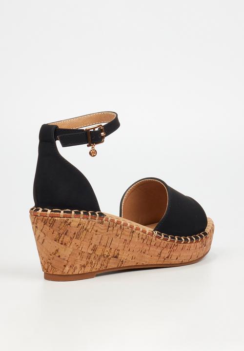 Miss Black - Jayda 5 wedge - black